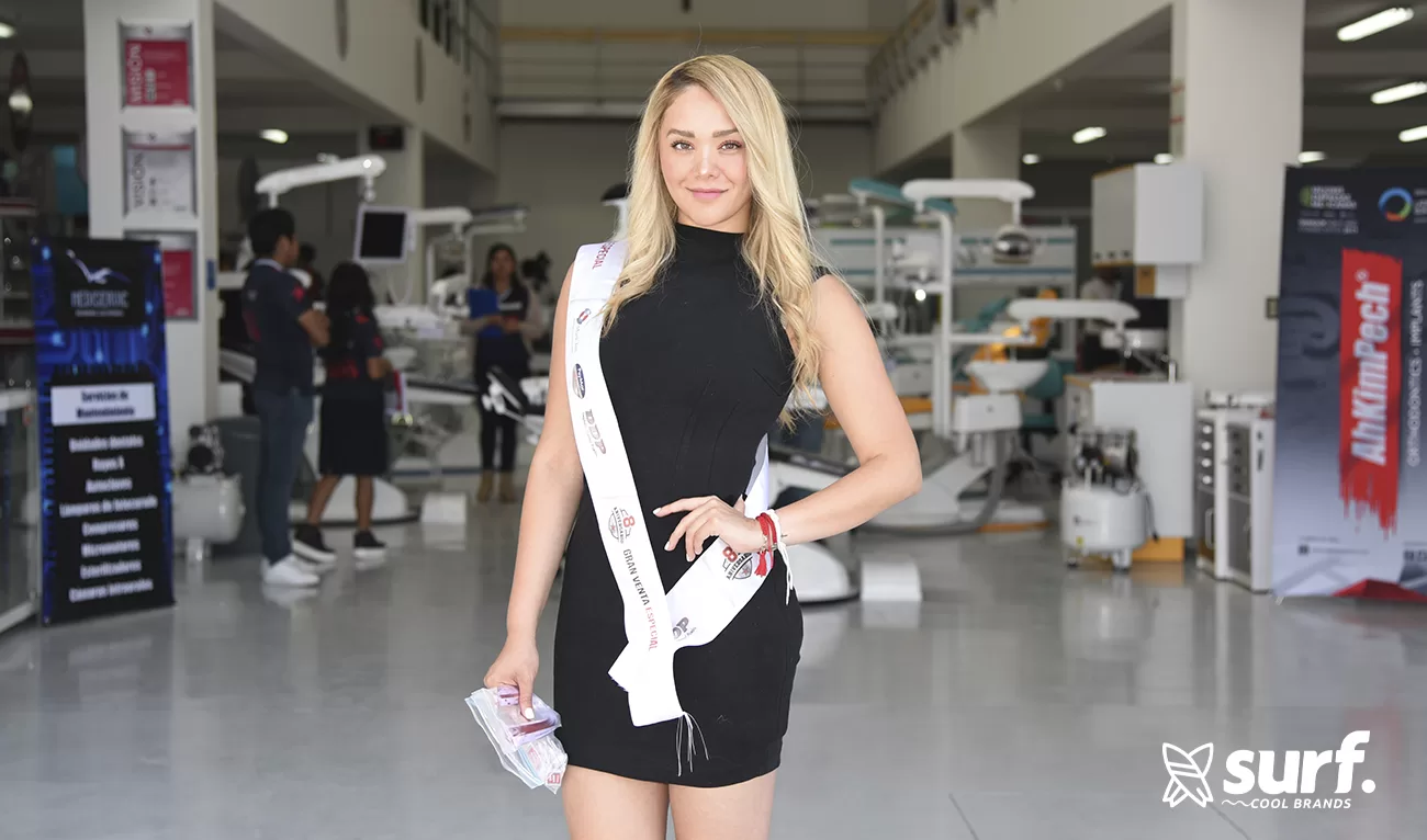 Edecanes para expos en CDMX: cómo destacar en ferias y congresos
